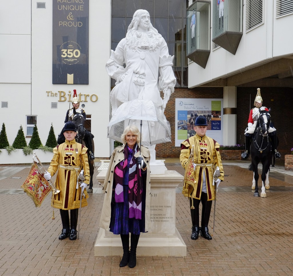 Her Royal Highness The Duchess Of Cornwall formally unveiling King Charles II statue at Newmarket Racecourses’ Rowley Mile. Photo by Newmarket Racecourses/John Hoy